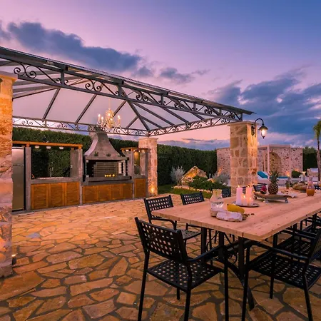 An Idyllic Hideaway Shangri-la Zakynthos Βίλα